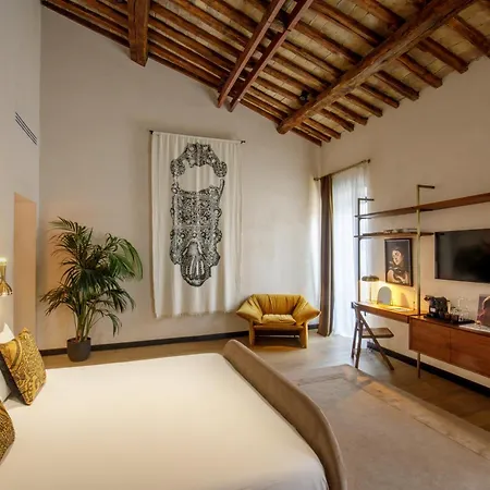 Maison d'hôtes Daplace - Palazzo Serpe Near Colosseum