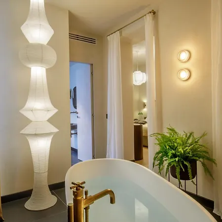 Daplace - Palazzo Serpe Near Colosseum ゲストハウス ローマ