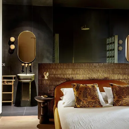 ゲストハウス Daplace - Palazzo Serpe Near Colosseum ローマ