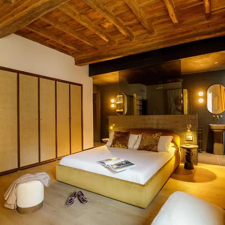 Daplace - Palazzo Serpe Near Colosseum ローマ