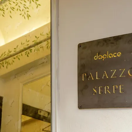 Daplace - Palazzo Serpe Near Colosseum ローマ